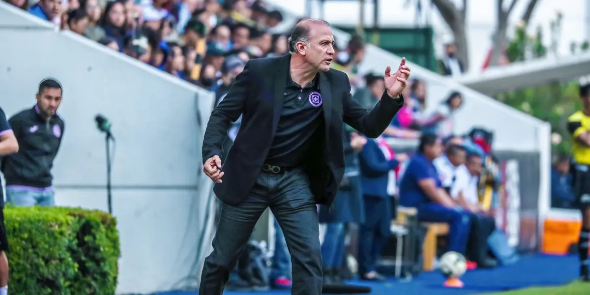 A falta de la mitad del certamen, ya se dio el primer estratega fuera de un equipo.