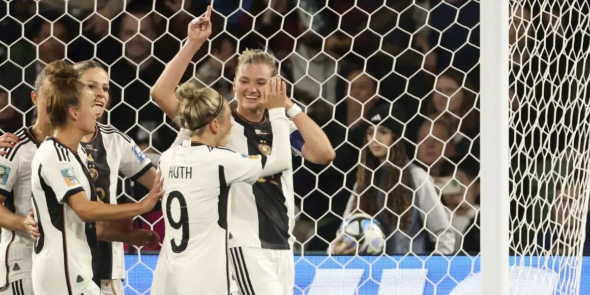 Dos de los equipos favoritos golearon en su presentación en la justa mundialista.