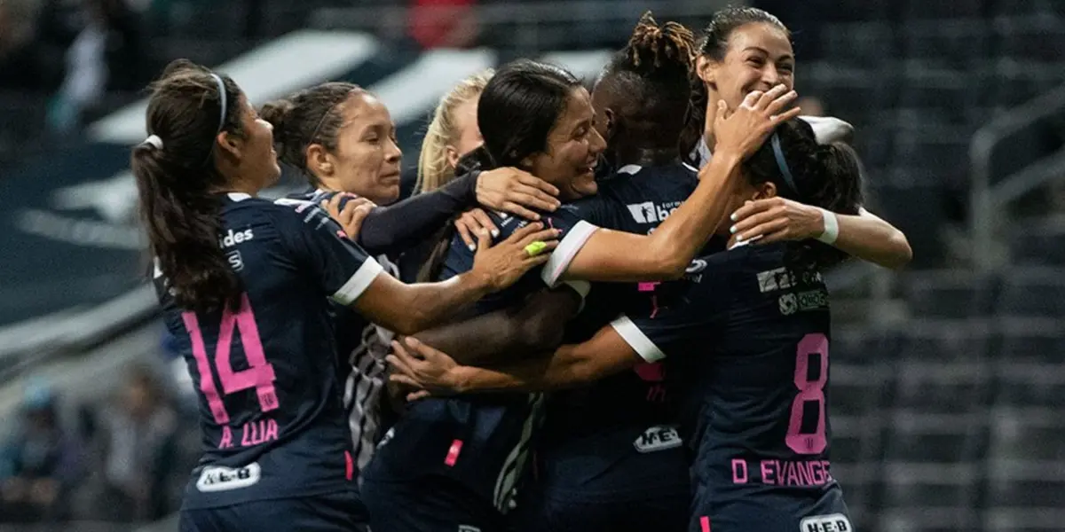 El conjunto regio cambiará de televisora por primera vez, firmó un contrato de cinco años.