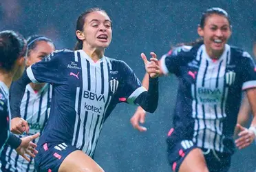 El conjunto regio celebró el campeonato de las categorías menores.