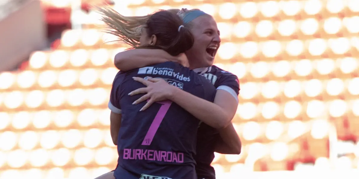 El emocionante encuentro se ha ido al medio tiempo.