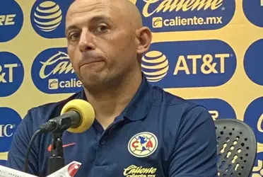 El entrenador de las Águilas le mandó un mensaje a las jugadoras rojiblancas por lo que dijeron precio al partido.