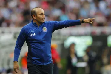 El estratega explotó en contra del arbitraje en la competencia luego del partido del viernes.
