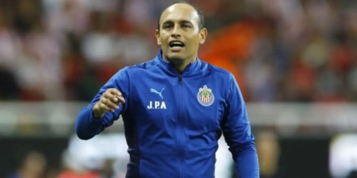 El estratega mexicano dejó de ser parte del Rebaño hace unos días.