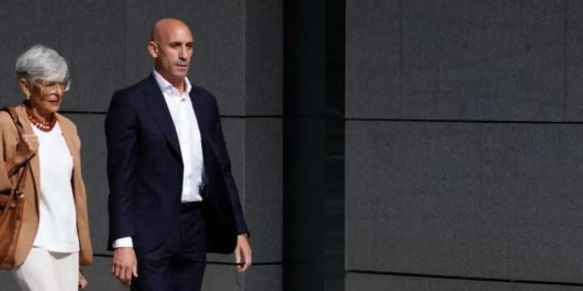 El expresidente de la RFEF habría buscando a la jugadora para pedirle ayuda.