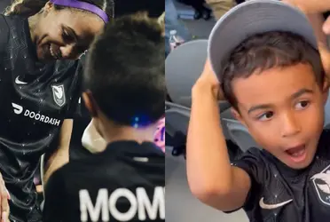 El hijo de la jugadora española festejó de gran manera desde la tribuna.