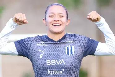 El padre de la jugadora del conjunto regio falleció este miércoles.