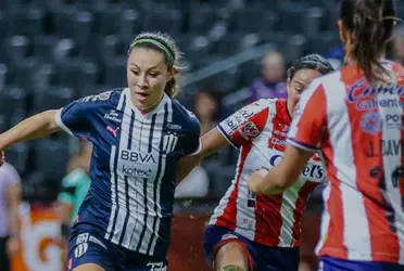 El partido estuvo bastante parejo pero al final las regias se llevaron la victoria.