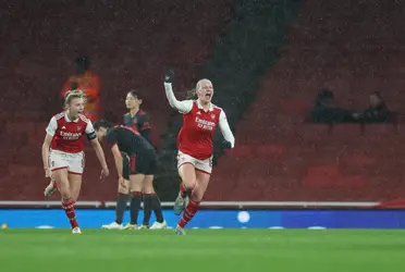 En uno de los partidos de ayer se dio una impresionante jugada que dio mucho de qué hablar.