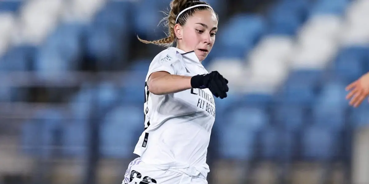 Esta futbolista ha causado polémica en las redes sociales por esta razón.