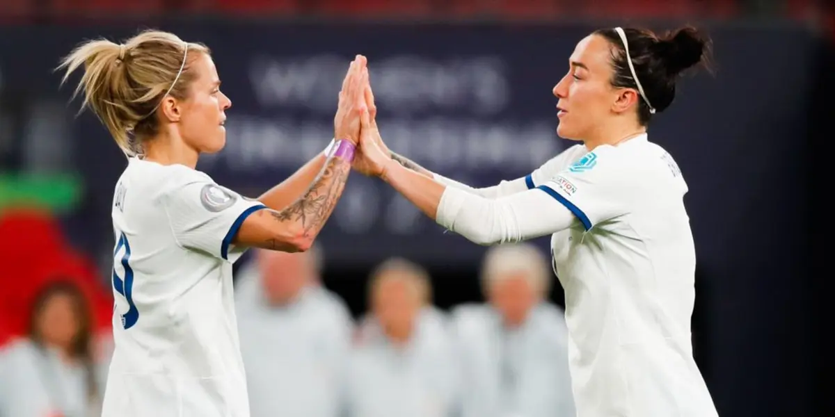 Esta jugadora no fue considerada en la lista final de la Selección Inglesa.