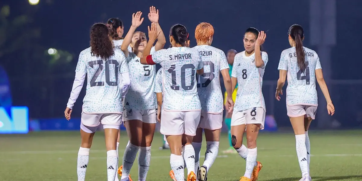 Estas son las 11 jugadoras mexicanas que saltarán al terreno de juego.