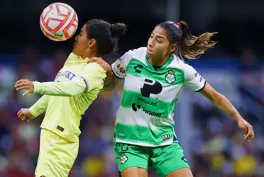 Estas son las 22 jugadoras que saltarán al terreno de juego en unos minutos.