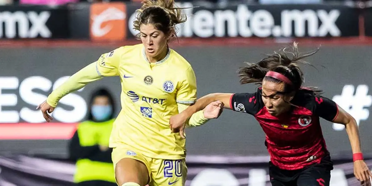 Estas son las 22 jugadoras que saltarán al terreno de juego en unos minutos.