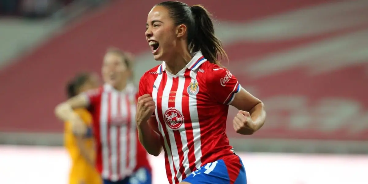 Este sábado, la jugadora del Rebaño fue recibida así en el entrenamiento en Verde Valle.