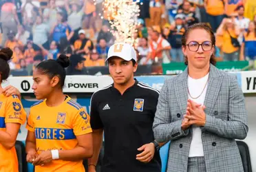 Inesperadamente, la estratega canadiense anunció su salida del conjunto felino.