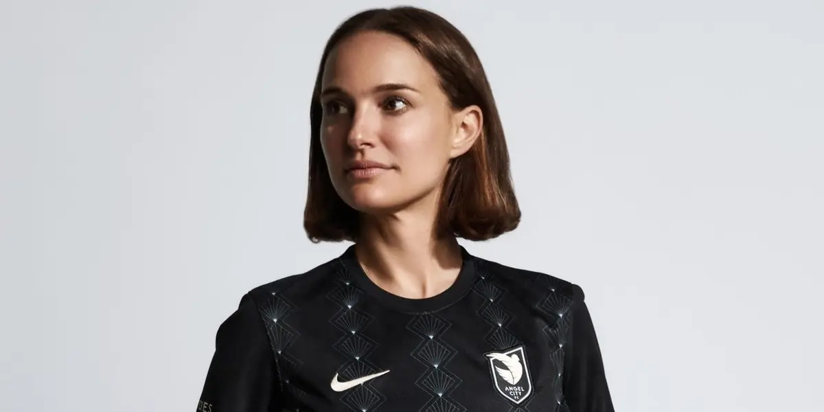 La actriz es fanática del futbol y decidió fundar su propio equipo en la NWSL.