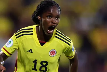 La delantera estrella causó bastante preocupación tras desmayarse en un entrenamiento.