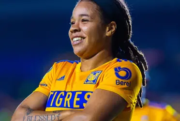 La delantera hará historia al salir de Tigres rumbo a Inglaterra con el Chelsea.