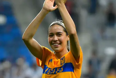 La futbolista del conjunto felino es una de las referentes y de las más queridas por la afición.