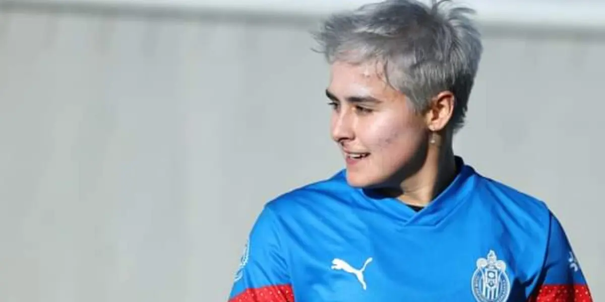 La guardameta rojiblanca tuvo un lindo detalle y regaló boletos.