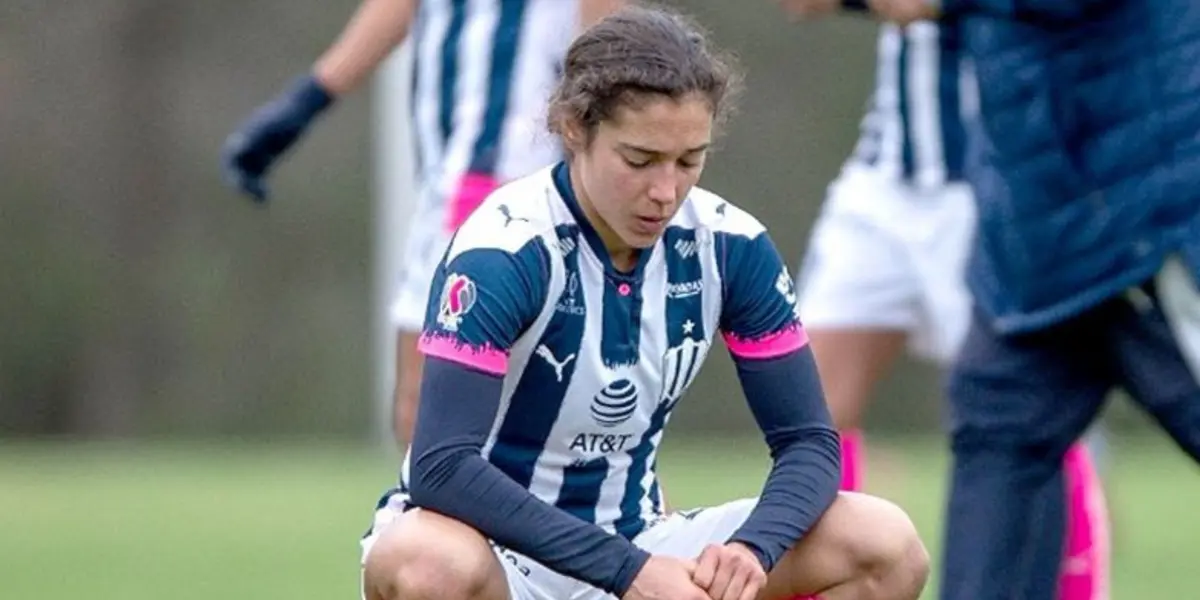 La jugadora anunció su retiro del futbol profesional y dio estas palabras.