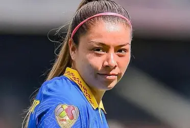 La jugadora bromeó un poco con los reporteros en el partido de este domingo.