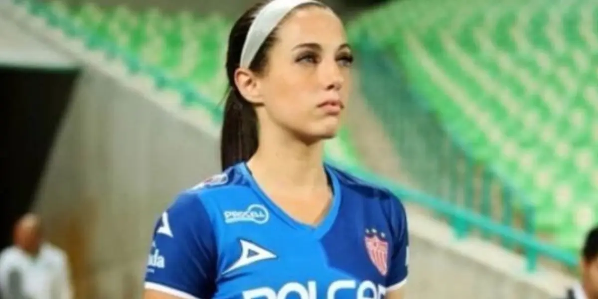 La jugadora cedió ante los seguidores que le hacían la petición de abrir la cuenta.