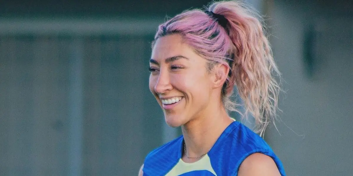 La jugadora de las Águilas estrenó nuevo look en la pretemporada azulcrema.