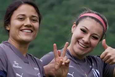 La jugadora de Rayadas ha mostrado en las redes sociales lo mucho que le gusta cantar.