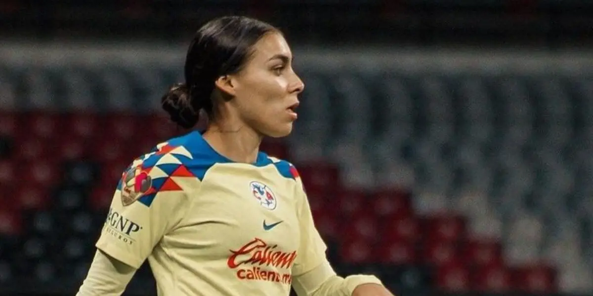 La jugadora es el apoyo incondicional de su pareja y lo alienta en cada partido.