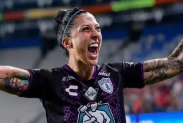 La jugadora española ha demostrado su fanatismo por el cantante mexicano.