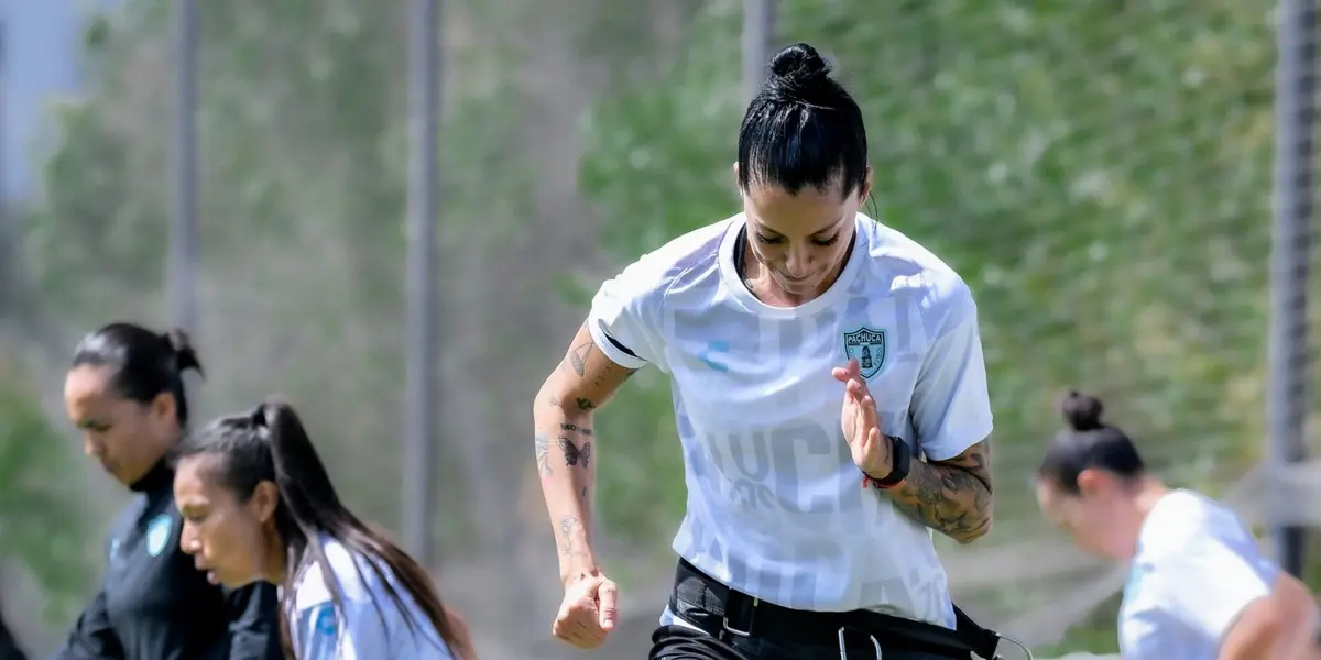 La jugadora española ya realizó su primer entrenamiento con las Tuzas.