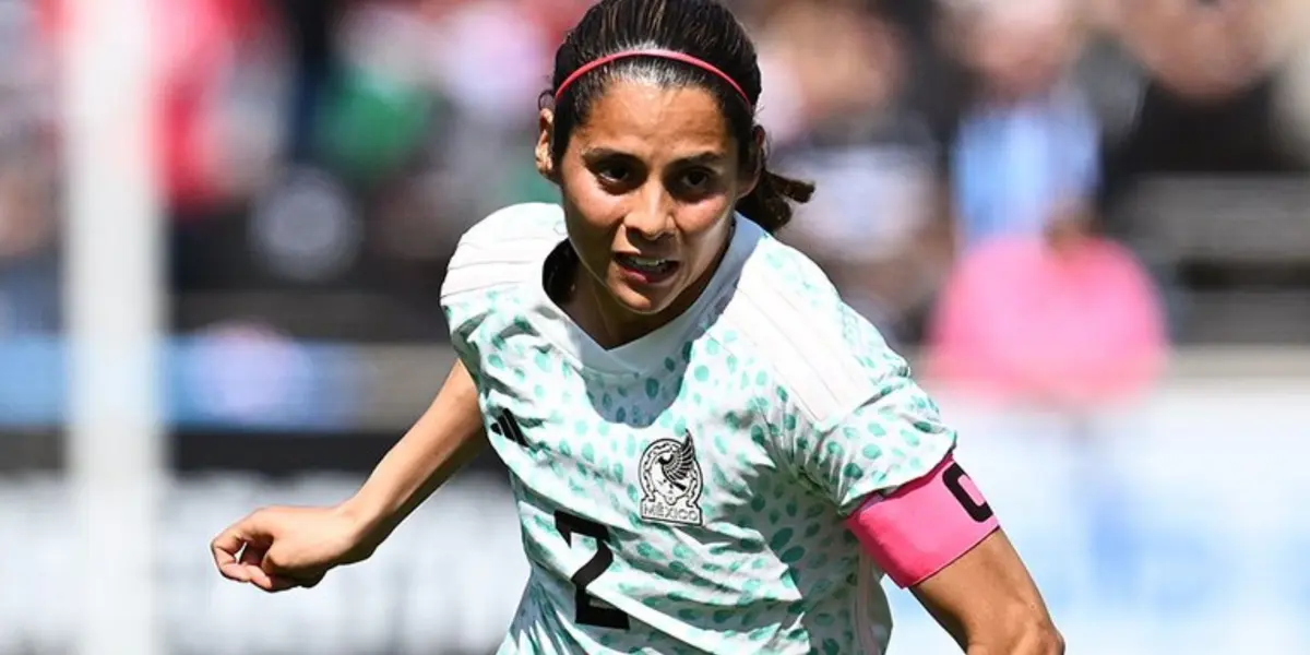 La jugadora mexicana siempre se ha caracterizado por atender a la afición.