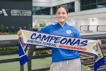 La jugadora mexicoamericana viene de la misma universidad que Scarlett Camberos.