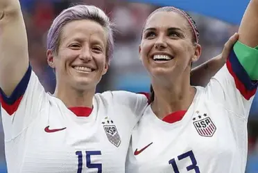 La nadadora hizo un par de declaraciones en contra de las estrellas del fútbol femenino.
