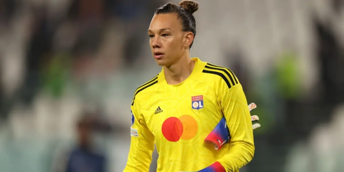 La referente chilena lanzó de nueva cuenta duras críticas hacia su selección nacional.