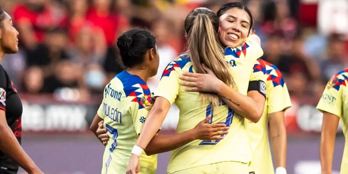 Las Águilas le ganaron a las Xolas por una goleada que las coloca en la cima de la tabla general.