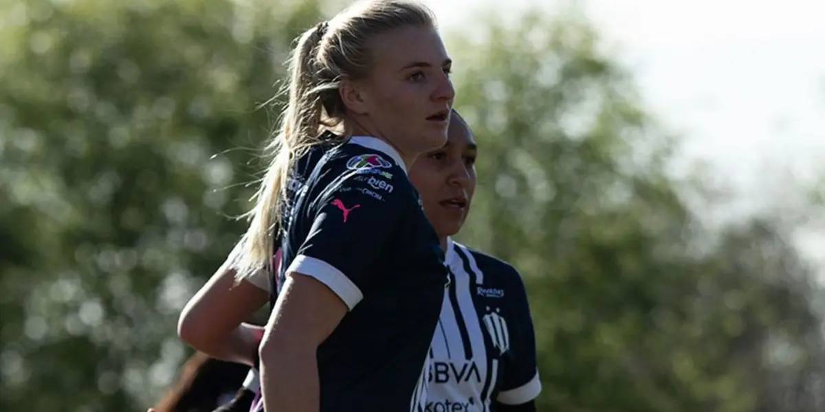 Las jugadoras del conjunto regio demostraron que le ayudan a su compañera en el idioma.