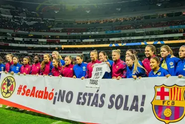 Miles de aficionados se dieron cita en el Coloso de Santa Úrsula.