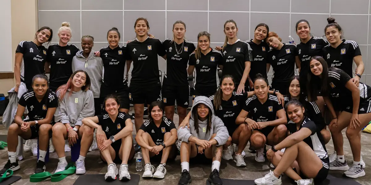 Se dieron a conocer las alineaciones para el partido de esta tarde que está a minutos de comenzar.